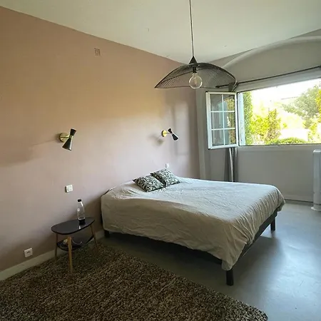Apartment De La